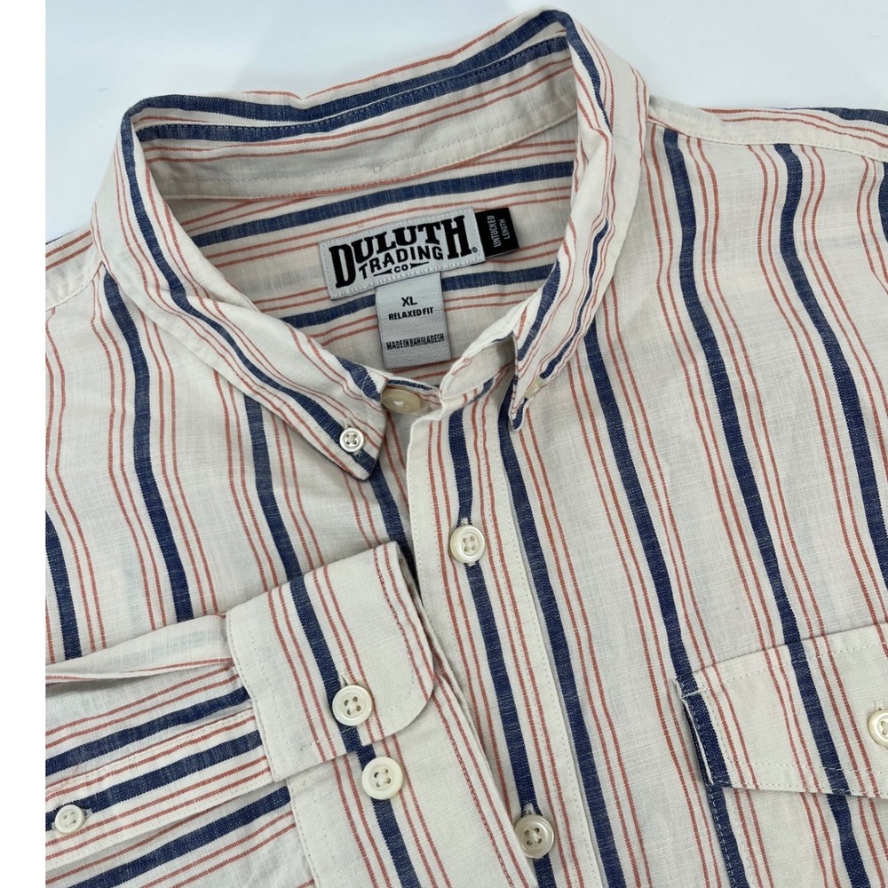 Duluth Trading Co Button Down Shirt Men XL Cream Striped Long Sleeve Relaxed Fit